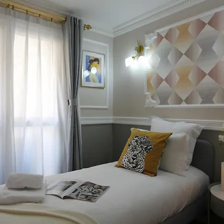 Triplex 250m² 6ch - Clim - Très Spacieux - *