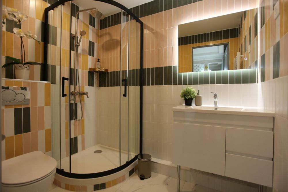 Triplex 250m² 6ch - Clim - Très Spacieux - Appartamento *