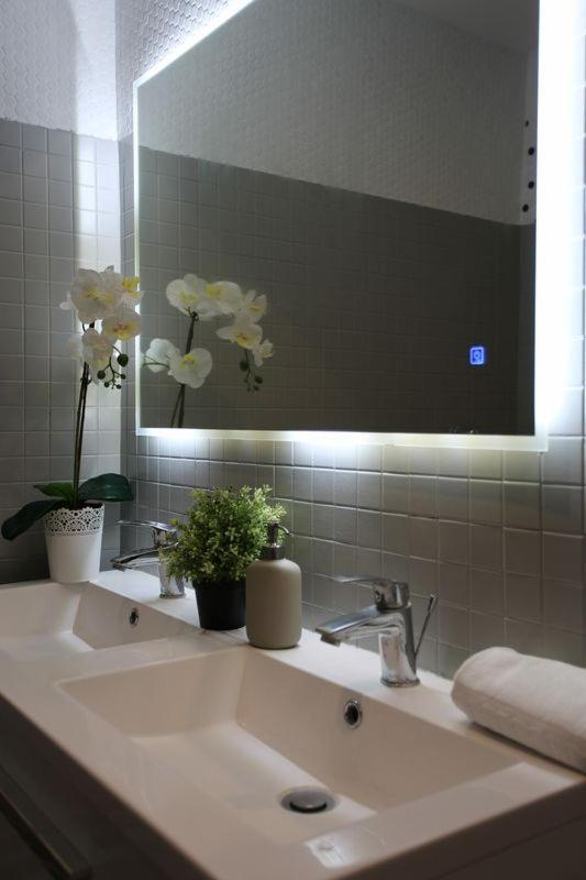 Triplex 250m² 6ch - Clim - Tres Spacieux - * Parigi