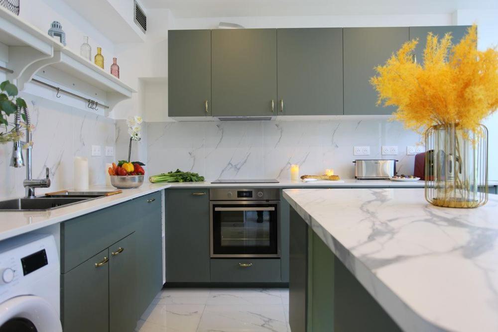 Triplex 250m² 6ch - Clim - Tres Spacieux - Appartamento *